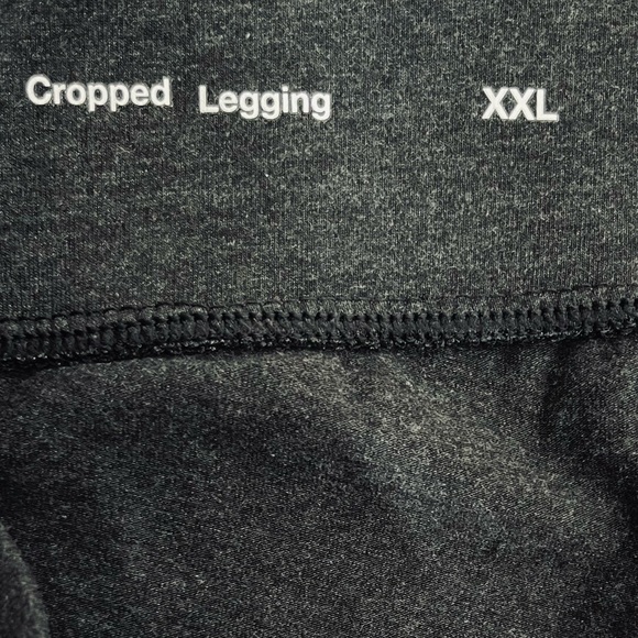 Sonoma Gray Cropped Leggings - Picture 4 of 5